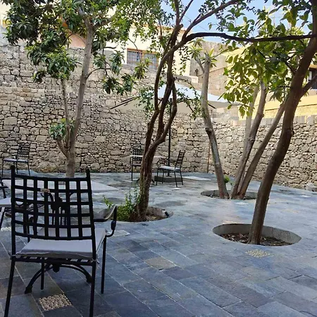 Fabrizio Del Carretto 5* עיר רודוס