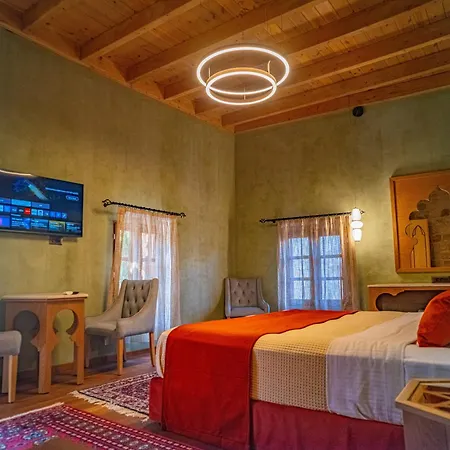 Fabrizio Del Carretto Rhodes City