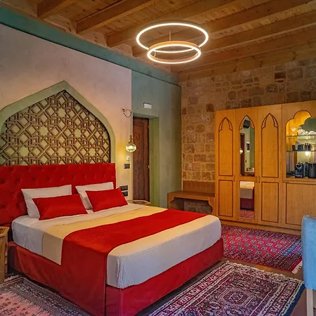 Fabrizio Del Carretto 5*