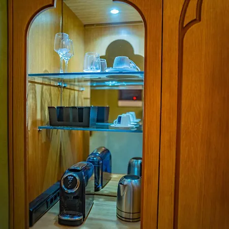 Hotel Fabrizio Del Carretto 5*