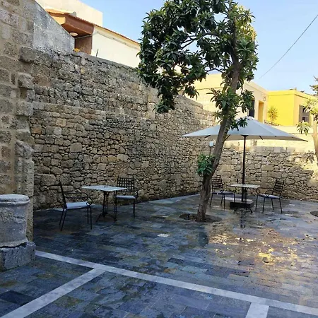 Fabrizio Del Carretto فندق 5*