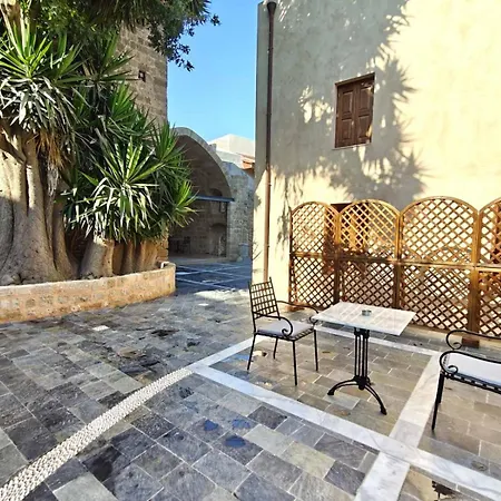 Otel Fabrizio Del Carretto 5*