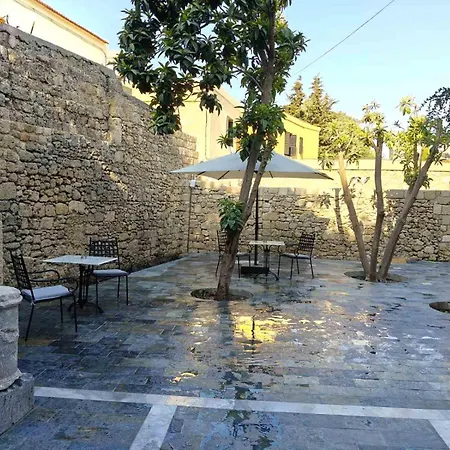 Otel Fabrizio Del Carretto Rhodes City