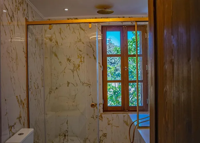 Otel Fabrizio Del Carretto 5*